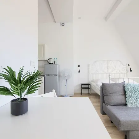 In - Plater Aparthotel